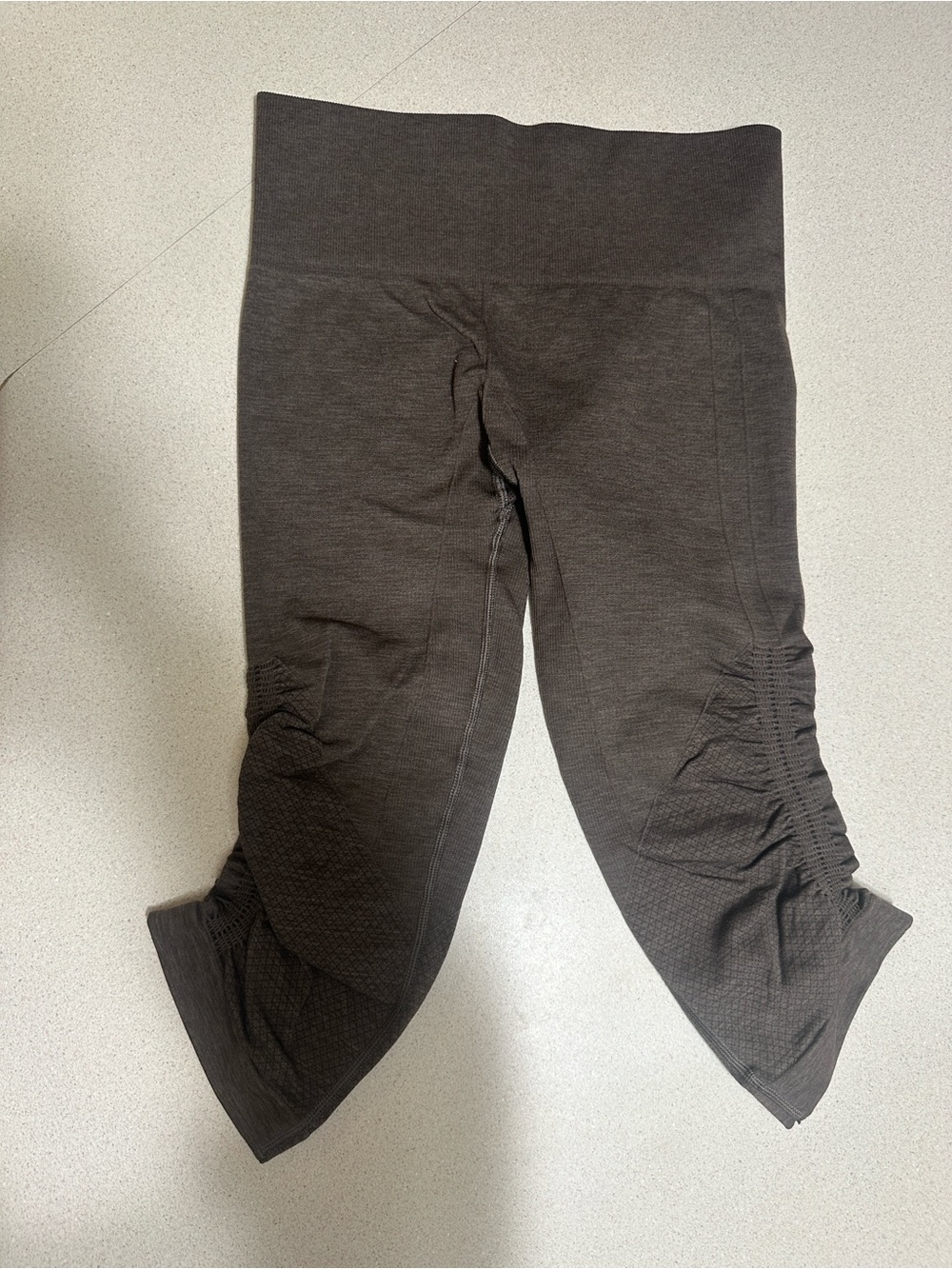 lululemon athletica Kids Dark Brown Stretch Leggings - Picture 2 of 2